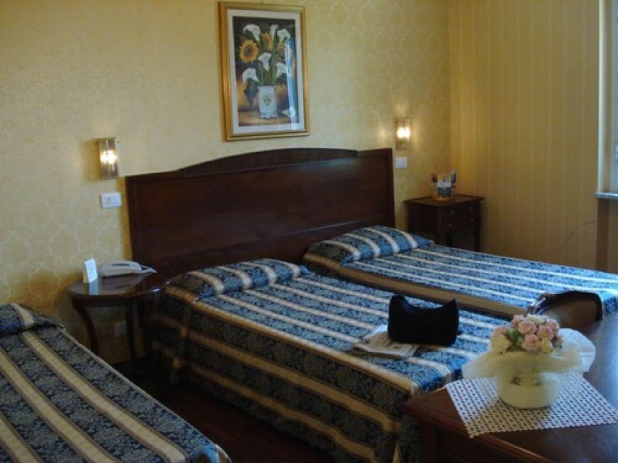 Hotel Villa Aricia Ariccia Esterno foto