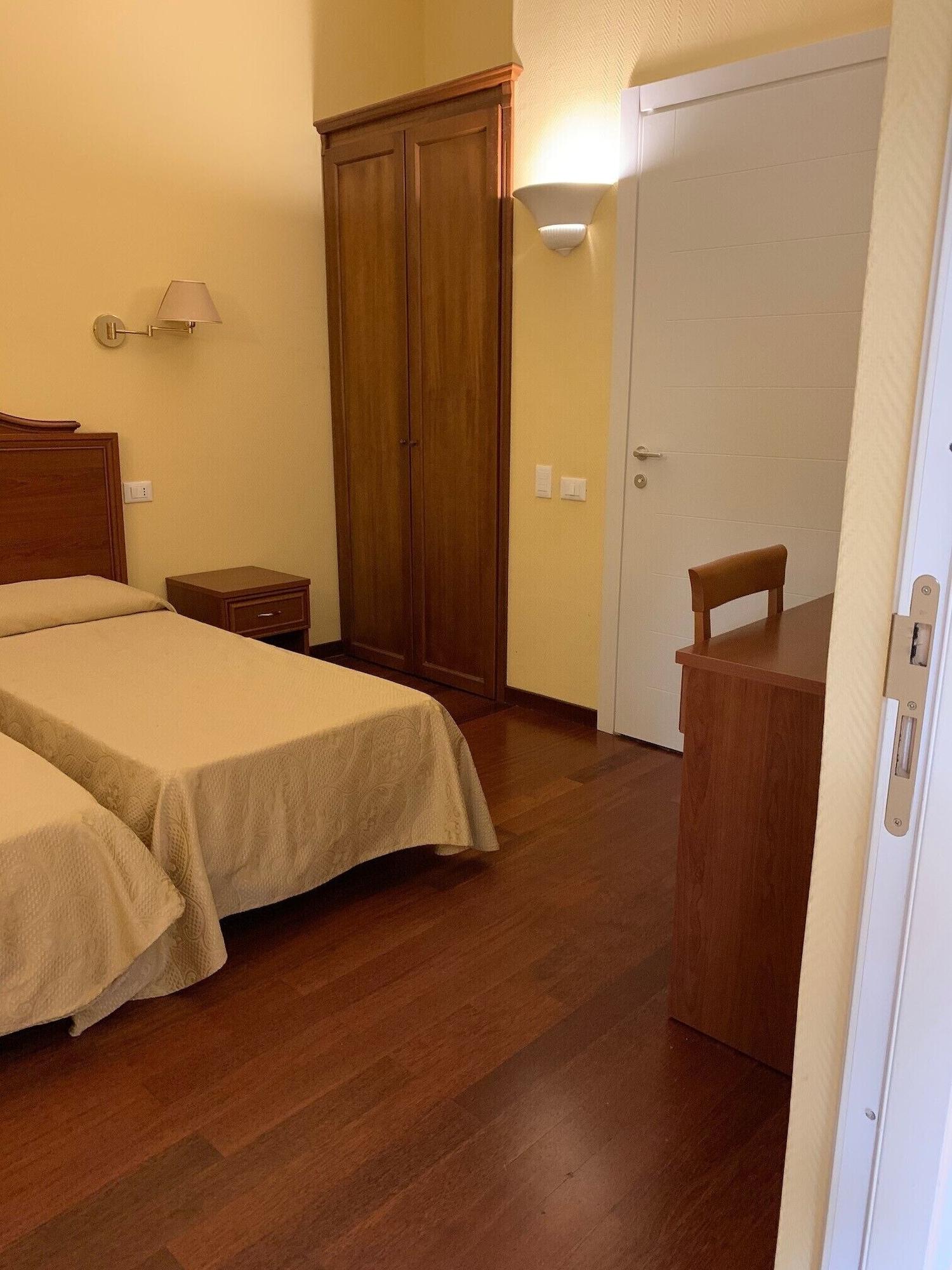 Hotel Villa Aricia Ariccia Esterno foto