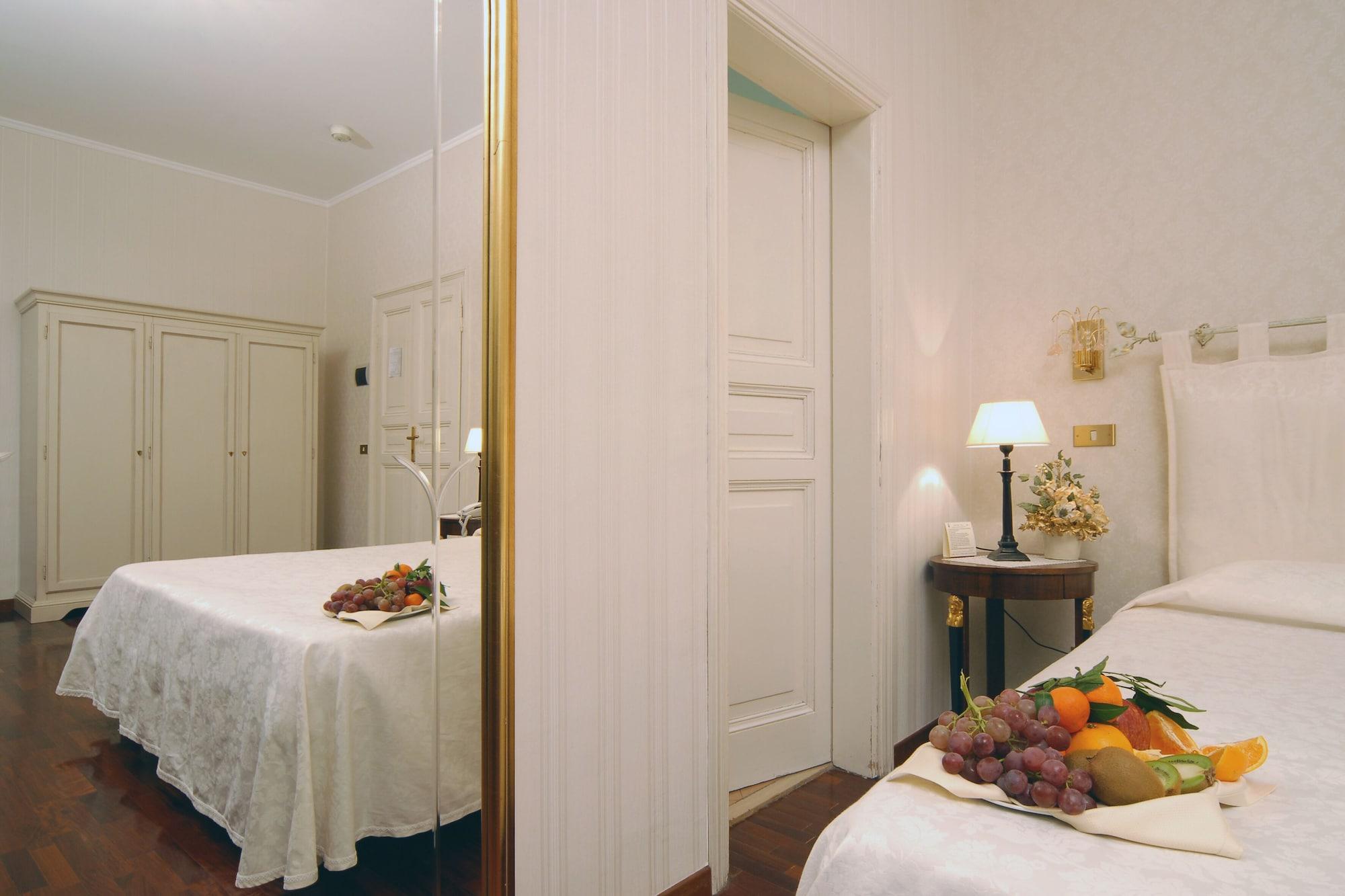 Hotel Villa Aricia Ariccia Esterno foto