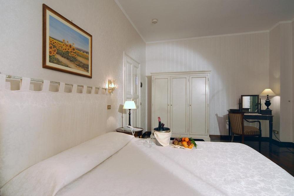 Hotel Villa Aricia Ariccia Esterno foto