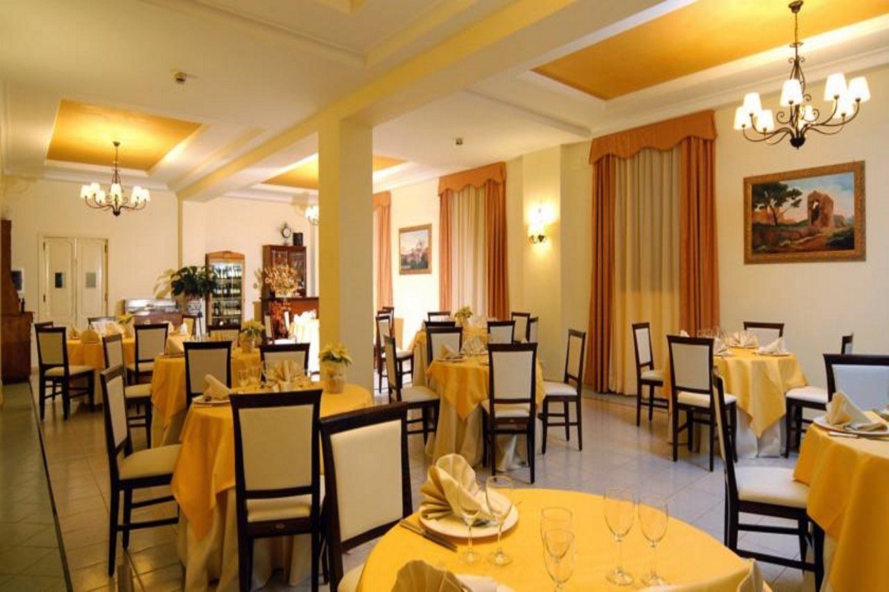 Hotel Villa Aricia Ariccia Esterno foto