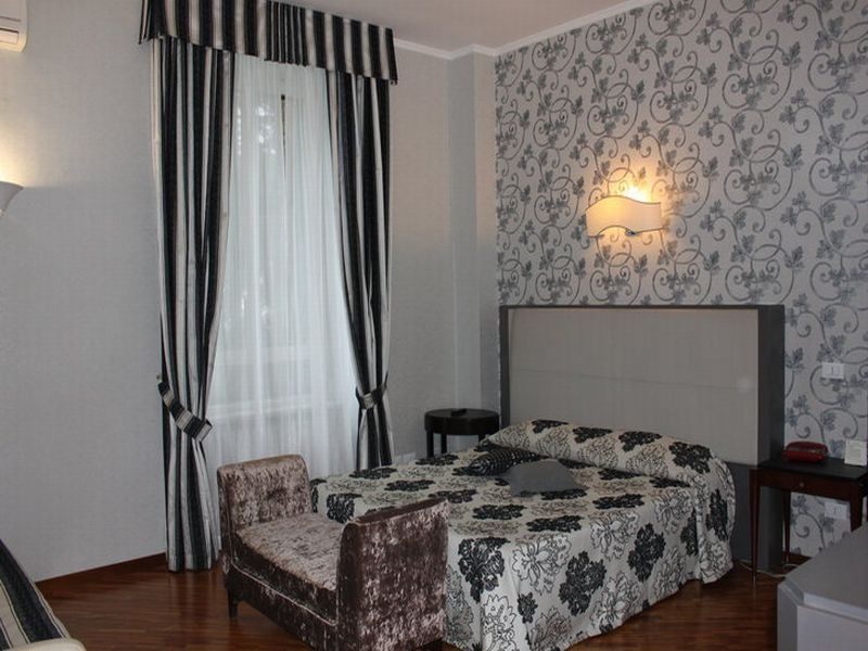Hotel Villa Aricia Ariccia Esterno foto